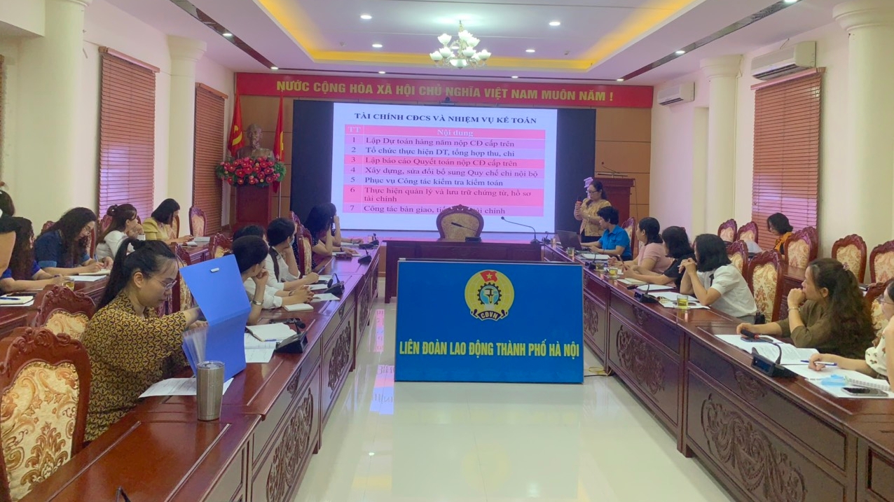 Nội dung kiểm soát tài chính công đoàn tại CĐCS ở Việt Nam
