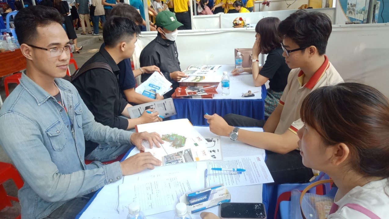 Khánh Hòa: Các doanh nghiệp đang có nhu cầu tuyển dụng hơn 3.000 người lao động