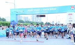 Giải chạy bộ SNP 2023 - Run As One thu hút hơn 1.000 cán bộ, NLD tham gia