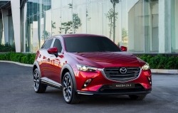 Mazda CX-30 ưu đãi giá mới tương đương 50% lệ phí trước bạ