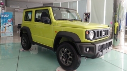 Loạn giá Suzuki Jimny trước ngày ra mắt, mỗi đại lý báo một giá