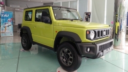 Khách huỷ cọc Suzuki Jimny: Đặt xe từ tháng 8 năm ngoái, giờ chưa biết bao giờ có xe