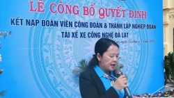 Tài xế xe công nghệ mong vào nghiệp đoàn để được bảo vệ quyền lợi