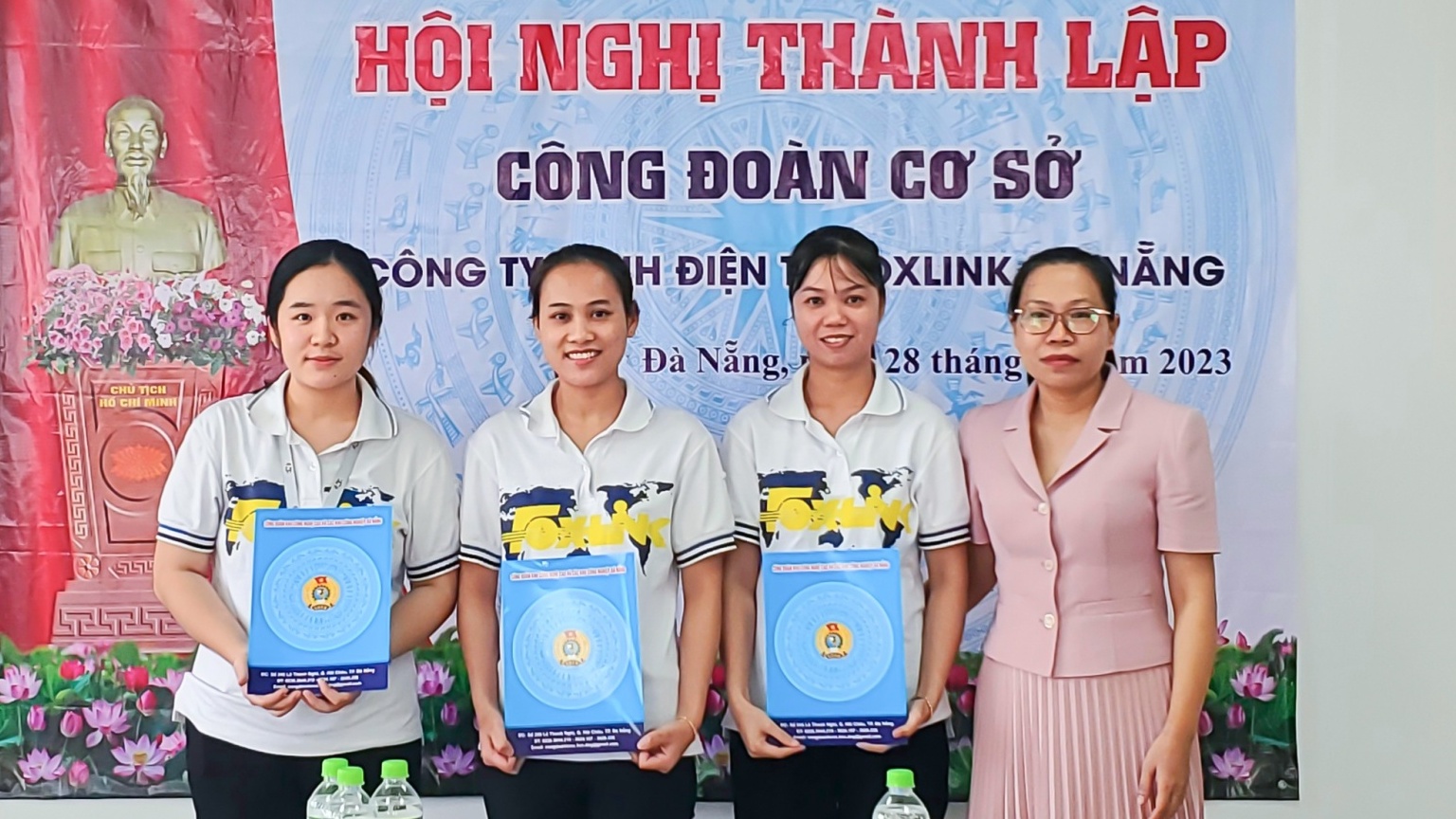 Nữ cán bộ Công đoàn “đa năng” - Bài cuối: Tận tâm, mẫn cán