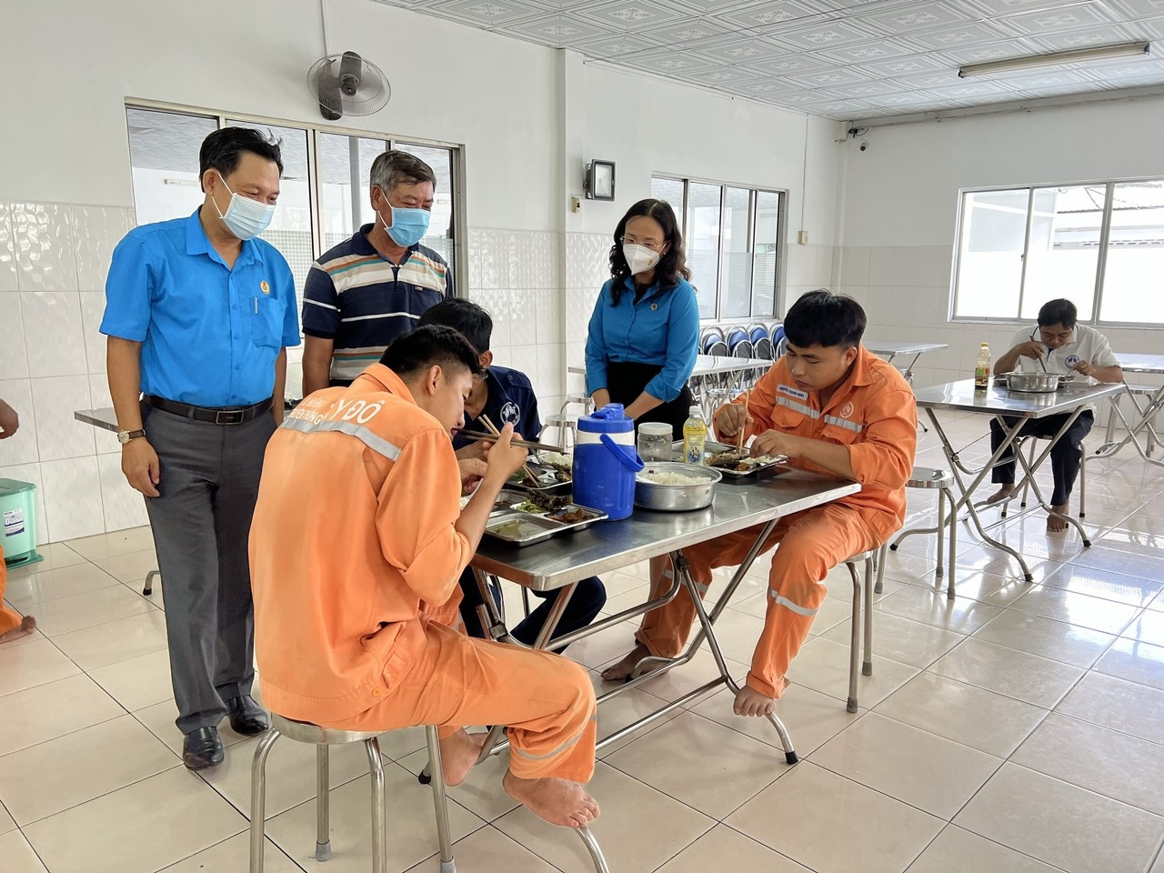 Chăm lo thiết thực đời sống vật chất, tinh thần cho đoàn viên, NLĐ