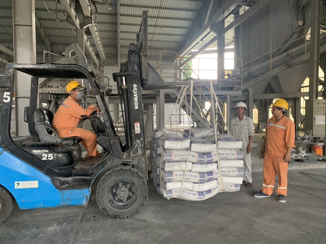 Chăm lo thiết thực đời sống vật chất, tinh thần cho đoàn viên, NLĐ