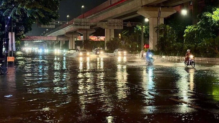 Chuyện đêm mưa