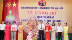 Bình Phước: Chi bộ Đảng đầu tiên gồm 9 đảng viên thành lập trong khu công nghiệp