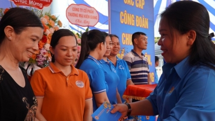 Chủ tịch LĐLĐ tỉnh Kiên Giang: Xây dựng bộ công cụ tuyên truyền trực quan, sinh động hơn nữa