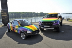 Ford Ranger Raptor phiên bản "Very Gay" cho người đồng tính