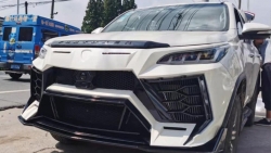 Toyota Fortuner 2020 "lột xác" thành Lamborghini Urus