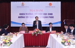 Tọa đàm “Khen thưởng, kỉ luật học sinh hướng tới trường học hạnh phúc”