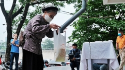 “ATM gạo” và cuộc “giải cứu sự lương thiện”