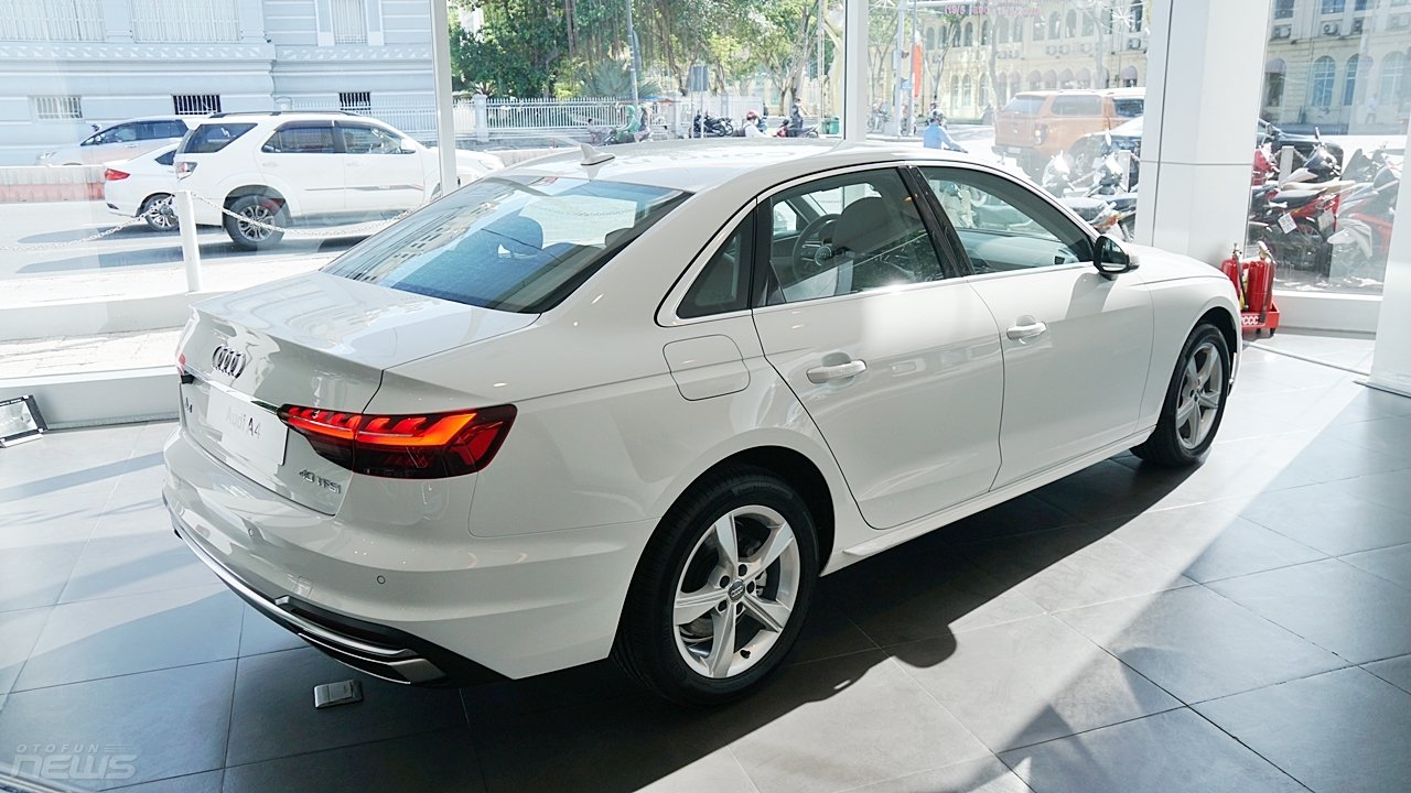 can canh audi a4 2020 phien ban dan dong cau truoc