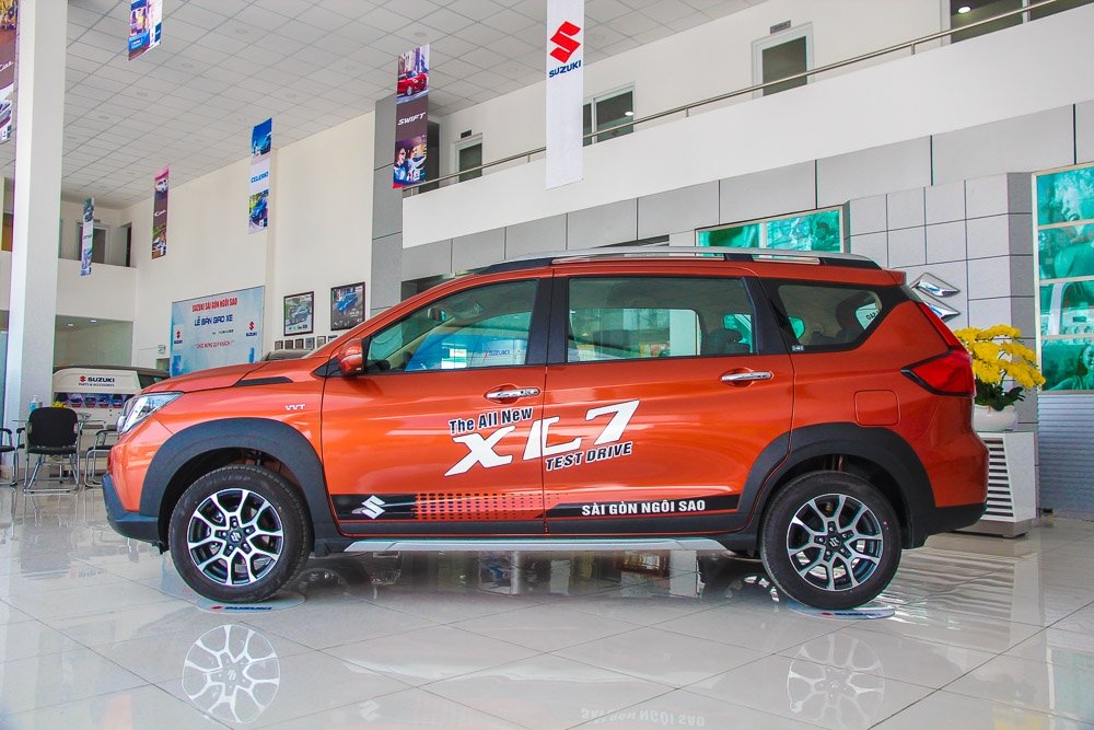 can canh tan binh suzuki xl7