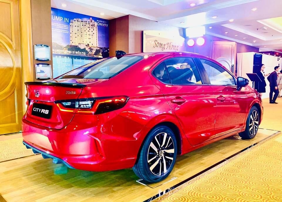 Thêm ảnh thực tế Honda City trước giờ ra mắt