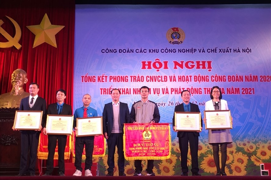 Khó khăn nhưng vẫn cố gắng thưởng Tết cho công nhân cao hơn năm ngoái