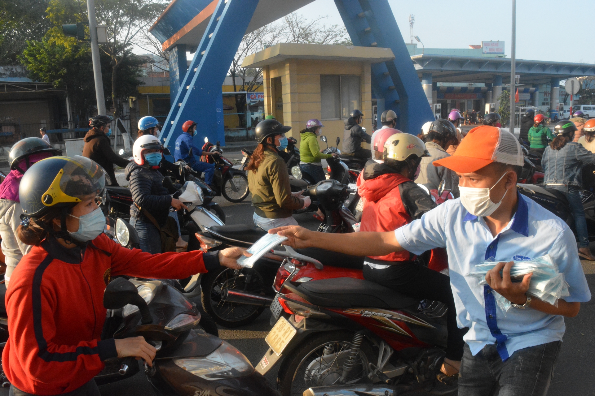 Cho vay trả lương ngừng việc đối với người lao động ảnh hưởng bởi đại dịch Covid-19