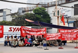 Sau 8 tiếng ròng rã công bố với công nhân, VMEP trở lại “như chưa bắt đầu”