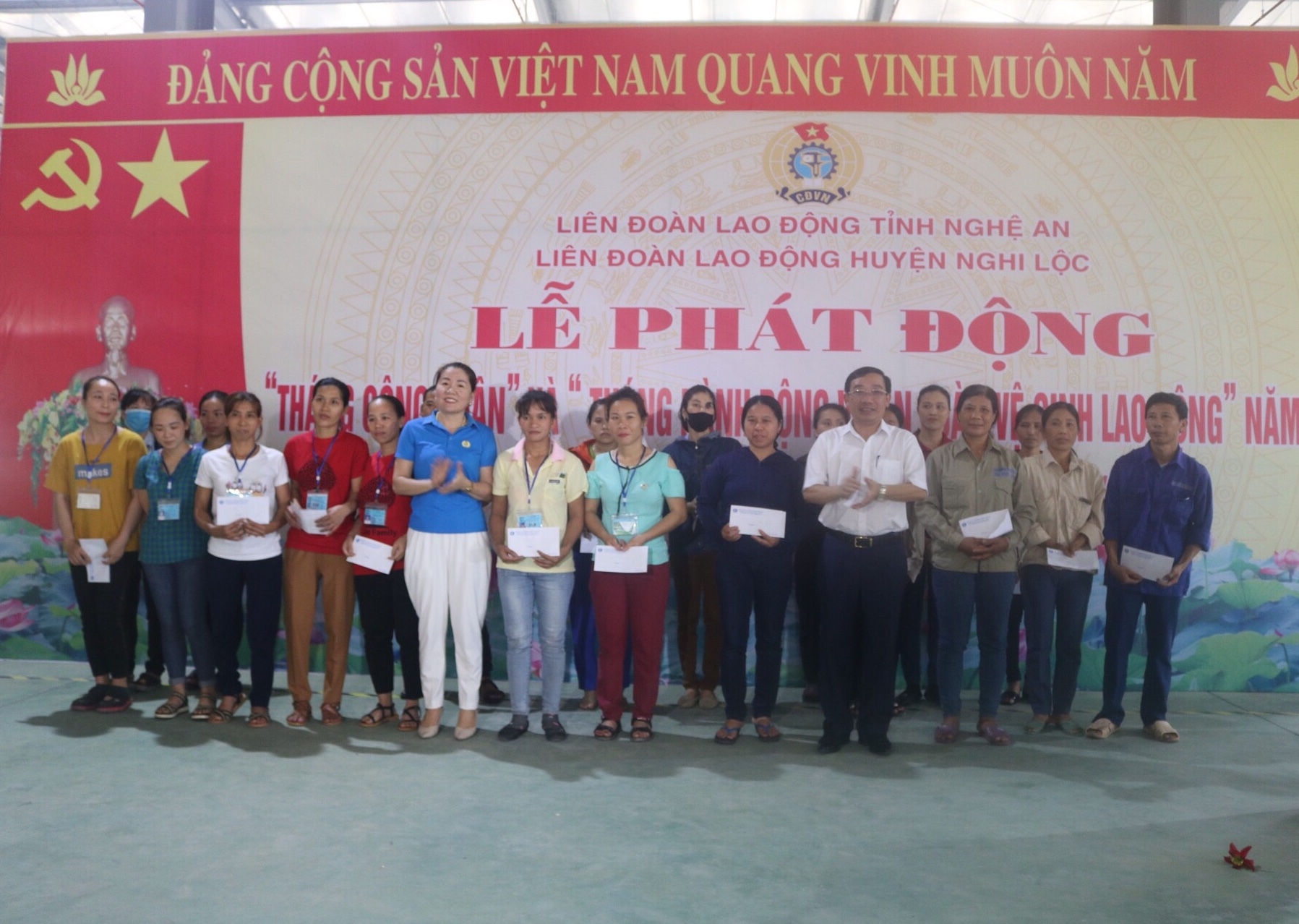 LĐLĐ huyện Nghi Lộc: Phát động Tháng Công nhân