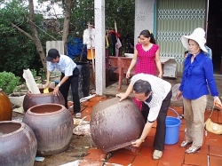 Phòng chống các dịch bệnh truyền nhiễm và khử trùng nguồn nước sau mưa lũ