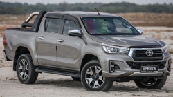 Toyota Hilux phiên bản nâng cấp sẽ được trình làng vào tháng 8