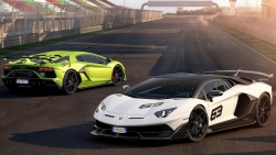 Triệu hồi hơn 200 chiếc Lamborghini Aventador SVJ do lỗi khoang máy