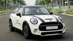 Mini Cooper sẽ có thêm các phiên bản hộp số sàn năm 2021