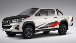 Toyota GR Hilux mạnh 268 mã lực, đấu Ford Ranger Raptor