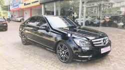 Mercedes-Benz triệu hồi 3.200 xe C-Class và GLK tại Việt Nam