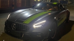 Mercedes-AMG GT R Pro đầu tiên đặt chân tới Việt Nam