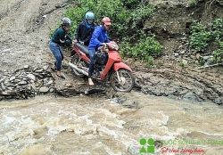 Phòng GD&ĐT rút đề nghị điều chuyển cô giáo "chê" sách giáo khoa mới đến vùng khó khăn