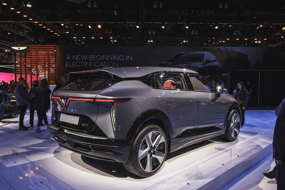 Cận cảnh nội thất VinFast VF7 tại Los Angeles Auto Show 2022