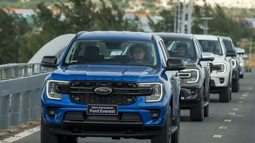 Ford Everest tiếp tục giảm giá, củng cố vị trí dẫn đầu phân khúc