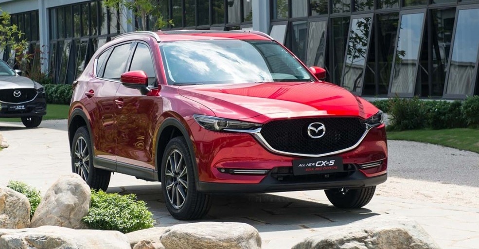 Doanh số Corolla Cross và CX-5 vượt trội phân khúc CUV cỡ C