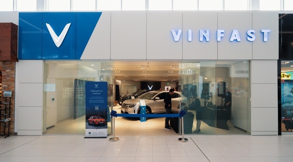 VinFast khai trương showroom đầu tiên tại Canada