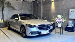 Nguyễn Quốc Cường và Đàm Thu Trang bổ sung Mercedes-Benz S450 Luxury vào bộ sưu tập