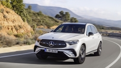 Ra mắt Mercedes-Benz GLC hoàn toàn mới