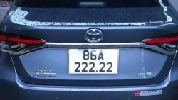 Toyota Corolla Altis mang biển “ngũ quý 2” tại Bình Thuận