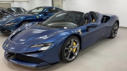 Siêu xe Ferrari SF90 Spider của Cường "Đô-la" về đến Việt Nam