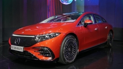 VMS 2022: Mercedes-Benz giới thiệu sedan chạy điện EQS