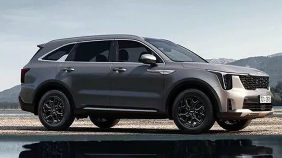 Kia Sorento 2025 lộ diện trước ngày ra mắt