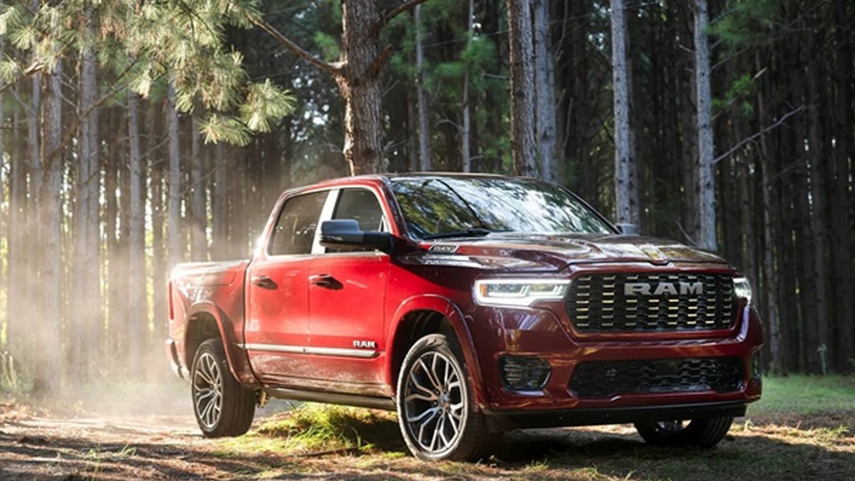 Ram 1500 2025 ra mắt với hàng loạt cải tiến