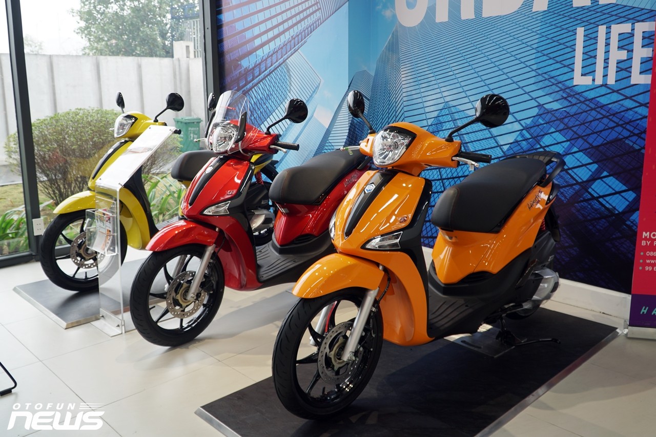 Piaggio khai trương showroom Motoplex đầu tiên tại Hà Nội